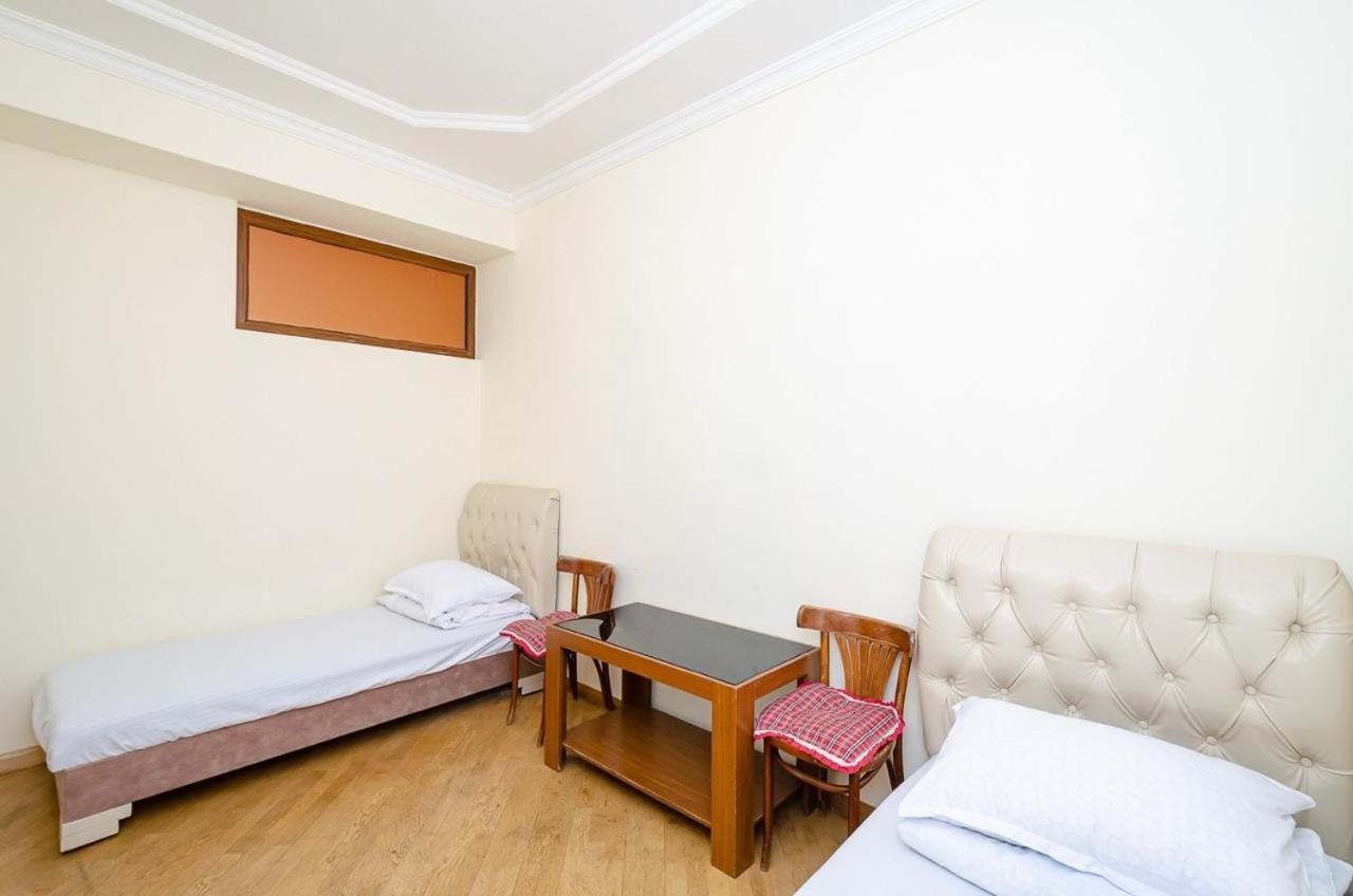 Areva Hostel & Apartment Yerevan Luaran gambar